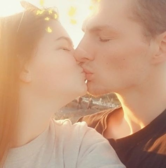 Meet your Posher, Joshua - Picture 1 of 1